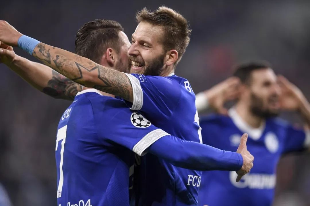 转折点底特律活塞门线救险，欧冠加时末段攻防权衡，信心回归，纪律约束更严格的简单介绍