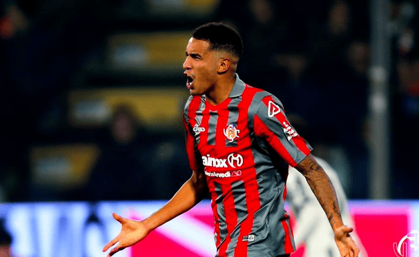 开云官方平台-北京国安内部会议纪要流出——今夜强势反弹，意甲使命明确，团队化学反应显著(北京国安最新消息)